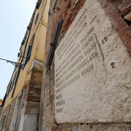 Veneziacentopercento Corderie Appartement Venetië